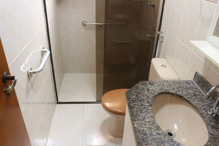 Apartamento à venda com 146m², 2 quartos e 2 vagasBanheiro da Suíte
