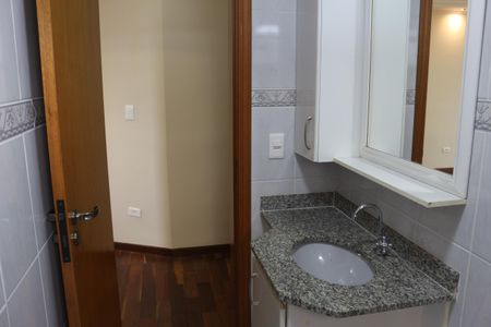 Apartamento à venda com 146m², 2 quartos e 2 vagasBanheiro