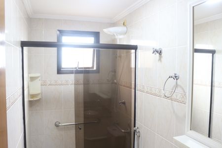 Apartamento à venda com 146m², 2 quartos e 2 vagasBanheiro da Suíte