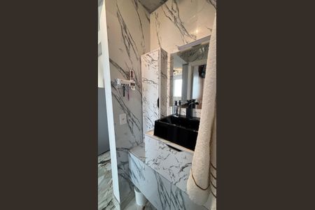 Apartamento para alugar com 35m², 2 quartos e sem vaga Apartamento para alugar com 35m², 2 quartos e sem vagaBanheiro