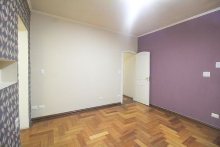 Casa para alugar com 232m², 3 quartos e 3 vagasSuíte 3