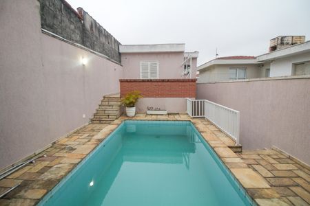 Casa para alugar com 232m², 3 quartos e 3 vagasÁrea comum - Piscina