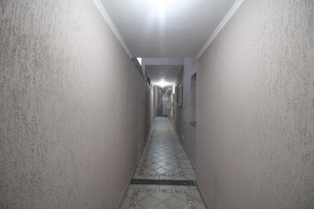 Casa para alugar com 232m², 3 quartos e 3 vagasCorredor 