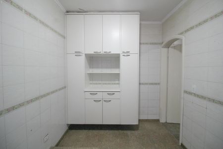 Casa para alugar com 232m², 3 quartos e 3 vagasÁrea de Serviço