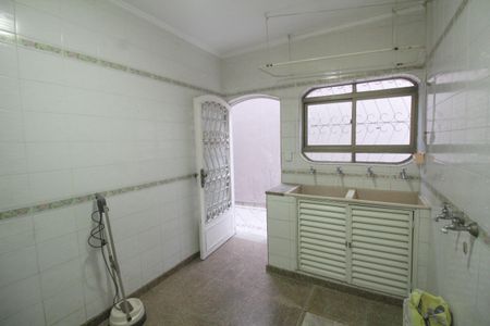 Casa para alugar com 232m², 3 quartos e 3 vagasÁrea de Serviço