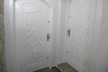 Casa para alugar com 232m², 3 quartos e 3 vagasEntrada