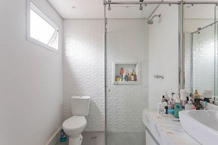 Casa à venda com 200m², 3 quartos e 1 vagaBanheiro Suite 3