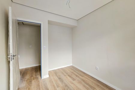 Casa à venda com 158m², 3 quartos e 4 vagasQuarto 2