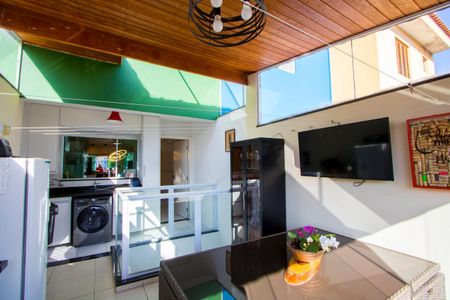 Casa à venda com 165m², 3 quartos e 3 vagasÁrea comum