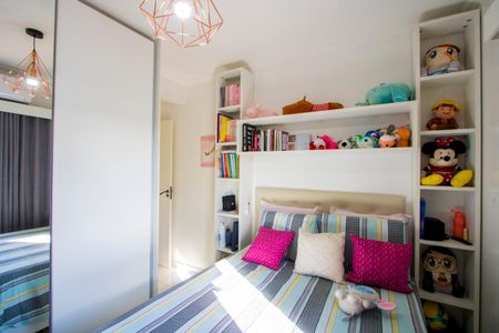 Casa à venda com 165m², 3 quartos e 3 vagasSuíte