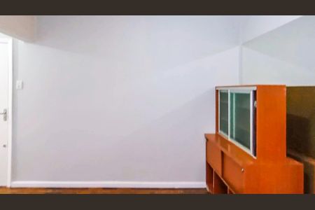 Sala de apartamento à venda com 2 quartos, 54m² em Santo Antônio, Porto Alegre