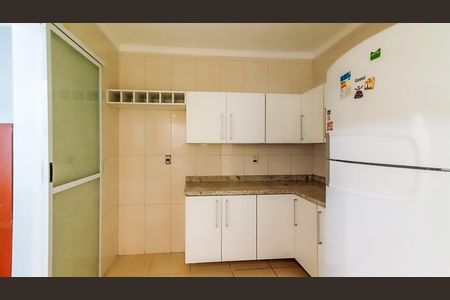 Apartamento à venda com 54m², 2 quartos e sem vaga Apartamento à venda com 54m², 2 quartos e sem vagaCozinha