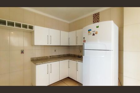 Apartamento à venda com 54m², 2 quartos e sem vaga Apartamento à venda com 54m², 2 quartos e sem vagaCozinha