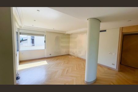 Casa à venda com 900m², 4 quartos e 6 vagas