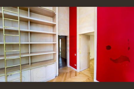 Casa à venda com 900m², 4 quartos e 6 vagas