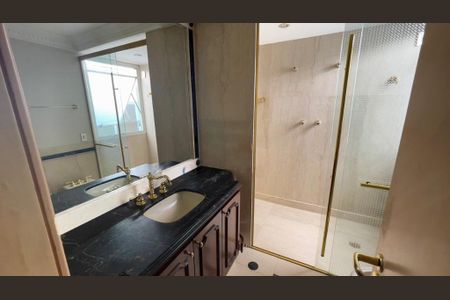 Casa à venda com 900m², 4 quartos e 6 vagas