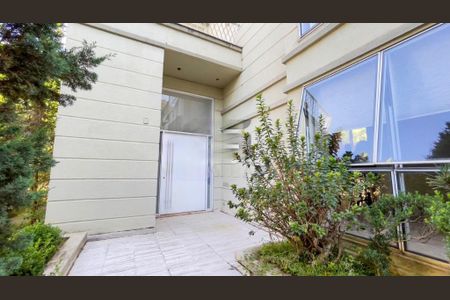 Casa à venda com 900m², 4 quartos e 6 vagas