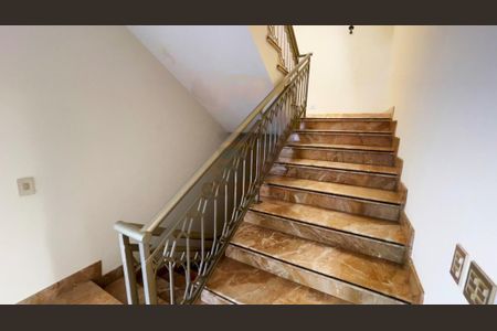 Casa à venda com 900m², 4 quartos e 6 vagas