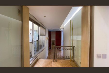 Casa à venda com 900m², 4 quartos e 6 vagas