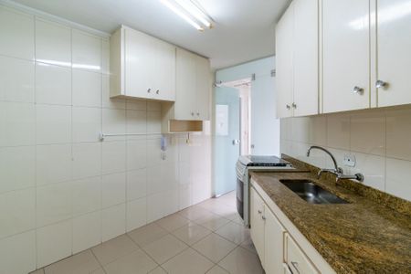 Apartamento à venda com 80m², 2 quartos e 1 vagaCozinha