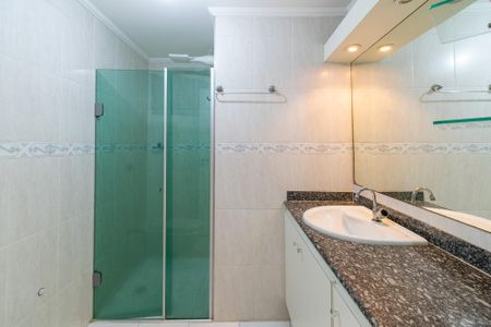 Apartamento à venda com 80m², 2 quartos e 1 vagaBanheiro Social