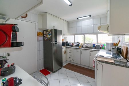 Apartamento à venda com 116m², 3 quartos e 3 vagasCozinha