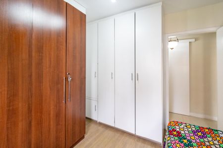 Apartamento à venda com 116m², 3 quartos e 3 vagasQuarto 2