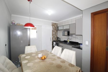 Casa à venda com 70m², 2 quartos e 2 vagasCozinha