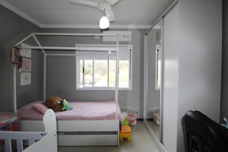 Casa à venda com 70m², 2 quartos e 2 vagasQuarto 