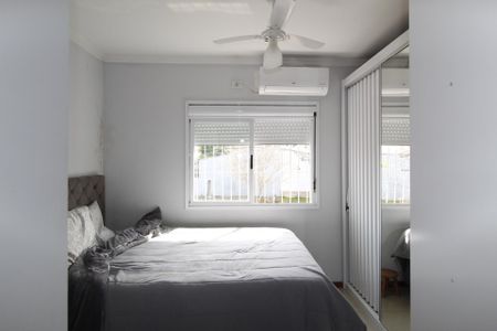 Casa à venda com 70m², 2 quartos e 2 vagasSuíte 