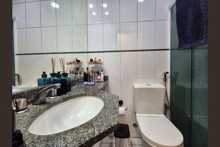 Apartamento à venda com 87m², 3 quartos e 2 vagasBanheiro Social