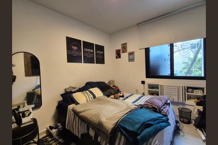 Apartamento à venda com 87m², 3 quartos e 2 vagasQuarto 2