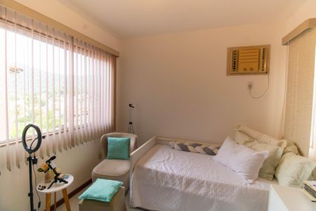 Casa para alugar com 800m², 4 quartos e 2 vagasQuarto 1