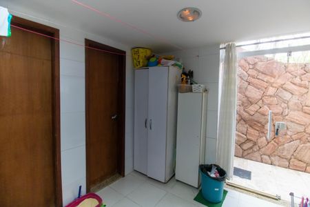 Casa para alugar com 800m², 4 quartos e 2 vagasÁrea de Serviço