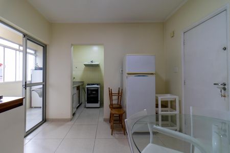 Apartamento à venda com 72m², 2 quartos e sem vaga Apartamento à venda com 72m², 2 quartos e sem vagaCozinha