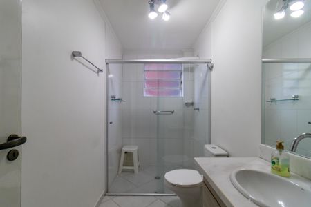 Apartamento à venda com 72m², 2 quartos e sem vaga Apartamento à venda com 72m², 2 quartos e sem vagaBanheiro