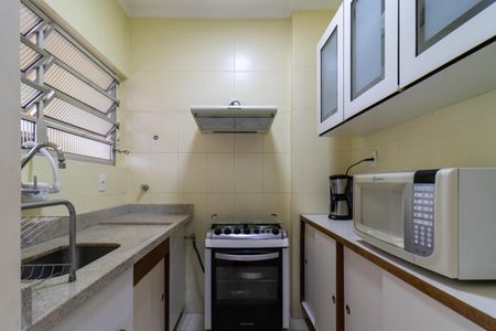 Apartamento à venda com 72m², 2 quartos e sem vaga Apartamento à venda com 72m², 2 quartos e sem vagaCozinha