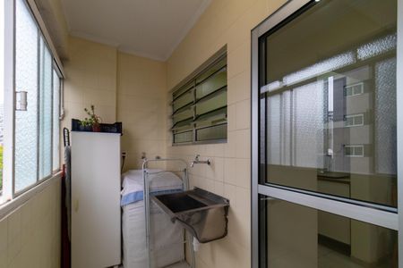 Apartamento à venda com 72m², 2 quartos e sem vaga Apartamento à venda com 72m², 2 quartos e sem vagaÁrea de Serviço