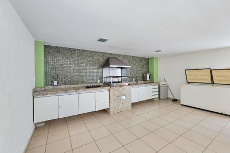 Apartamento à venda com 203m², 4 quartos e 3 vagasÁrea comum - Churrasqueira