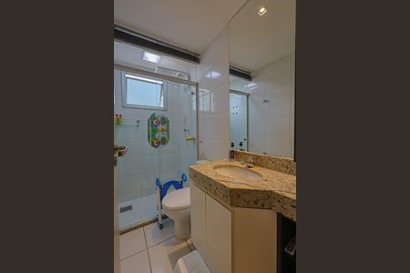 Apartamento à venda com 203m², 4 quartos e 3 vagasBanheiro