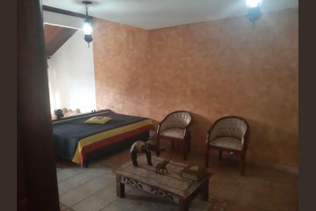 Casa à venda com 3 quartos, 277m² em Vila Progresso, Niterói