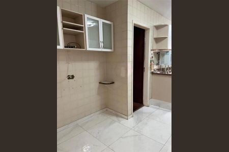 Apartamento à venda com 4 quartos, 156m² em Vila Pirajussara, São Paulo