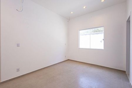 Casa à venda com 3 quartos, 170m² em Itaipu, Niterói