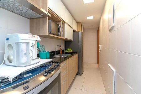 Apartamento à venda com 61m², 2 quartos e sem vaga
