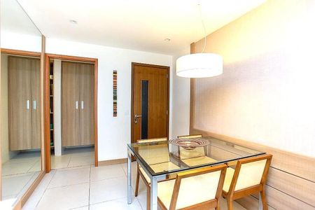 Apartamento à venda com 61m², 2 quartos e sem vaga
