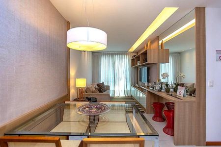 Apartamento à venda com 2 quartos, 61m² em Centro, Niterói