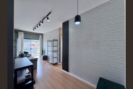 Sala de apartamento à venda com 2 quartos, 54m² em Vargem Pequena, Rio de Janeiro