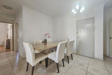 Apartamento para alugar com 101m², 2 quartos e sem vagaSala