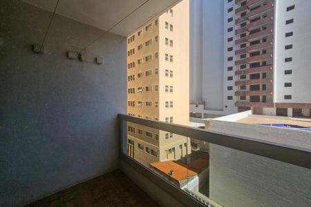Apartamento para alugar com 101m², 2 quartos e sem vagaVaranda do Quarto 