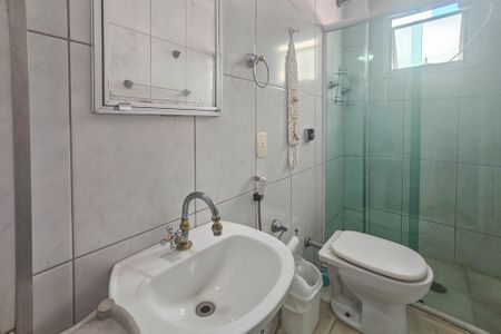 Apartamento para alugar com 101m², 2 quartos e sem vagaBanheiro